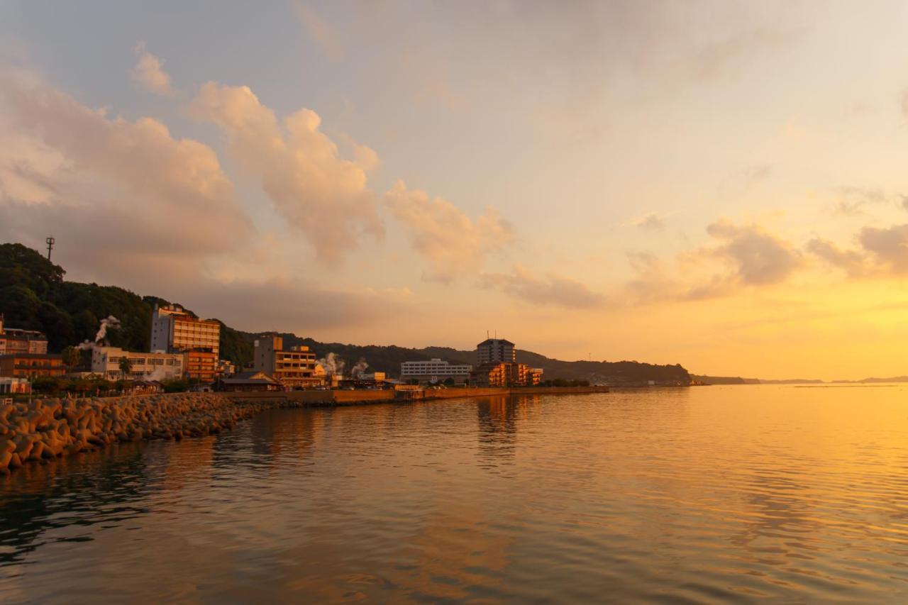 Hotel Iseya, Seaview Private Oceanside Bath Unzen Zewnętrze zdjęcie